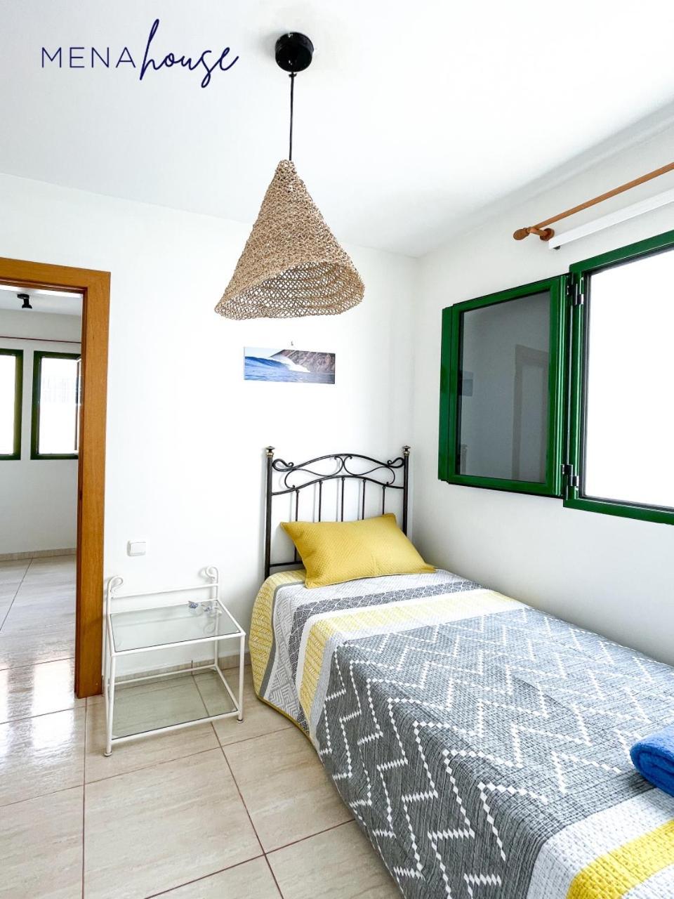 Mena House Villa Corralejo Exterior photo